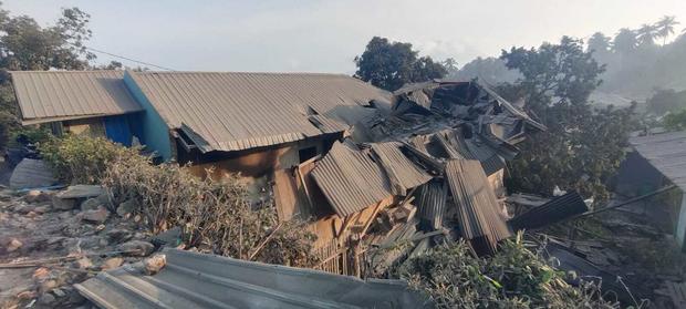 9 killed as volcano erupts on Indonesia